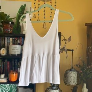 Lightweight tank tops